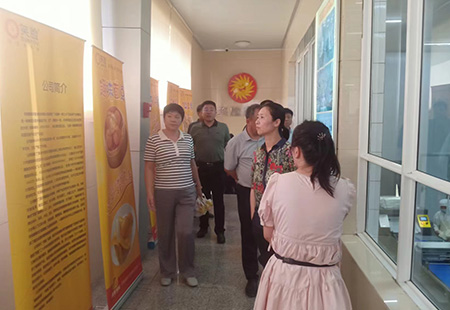 The Vice Mayor of Xinxiang city came to Xiaolian